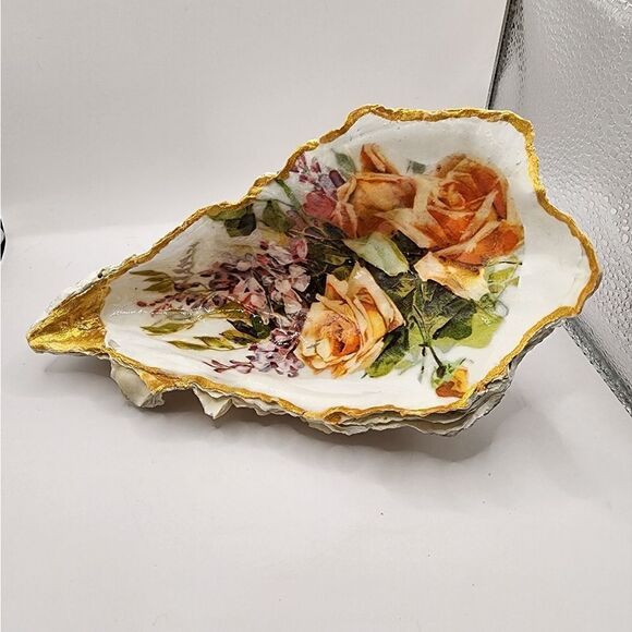 DECOUPAGE HUGE OYSTER SHELL - Picture 2 of 3